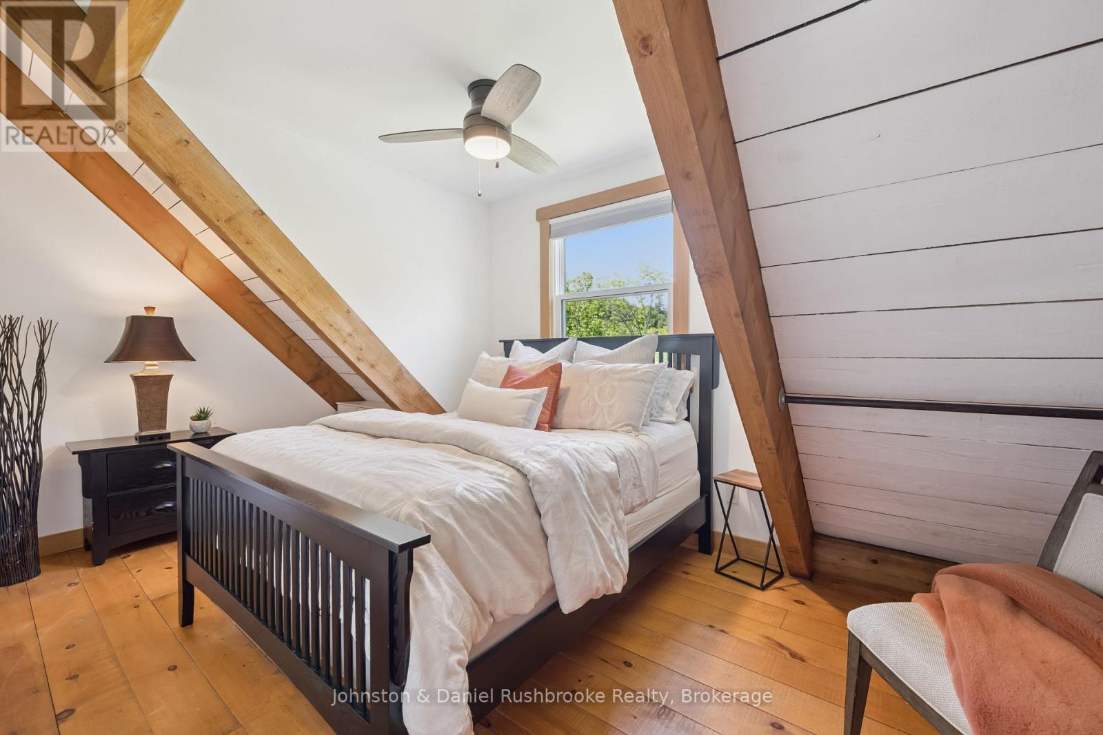 1105 ECHO BEACH ROAD - 29