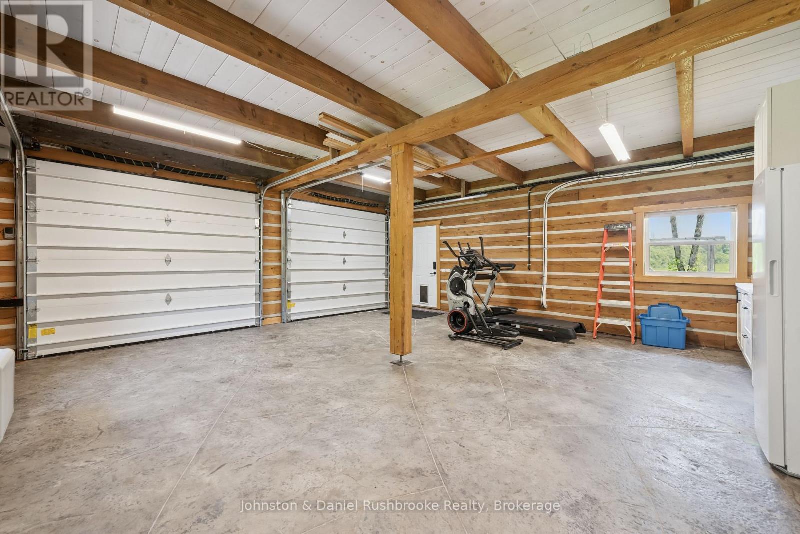 1105 ECHO BEACH ROAD - 31