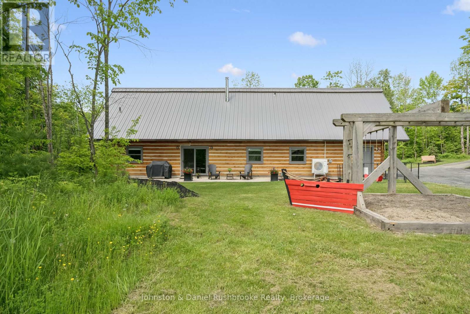 1105 ECHO BEACH ROAD - 34