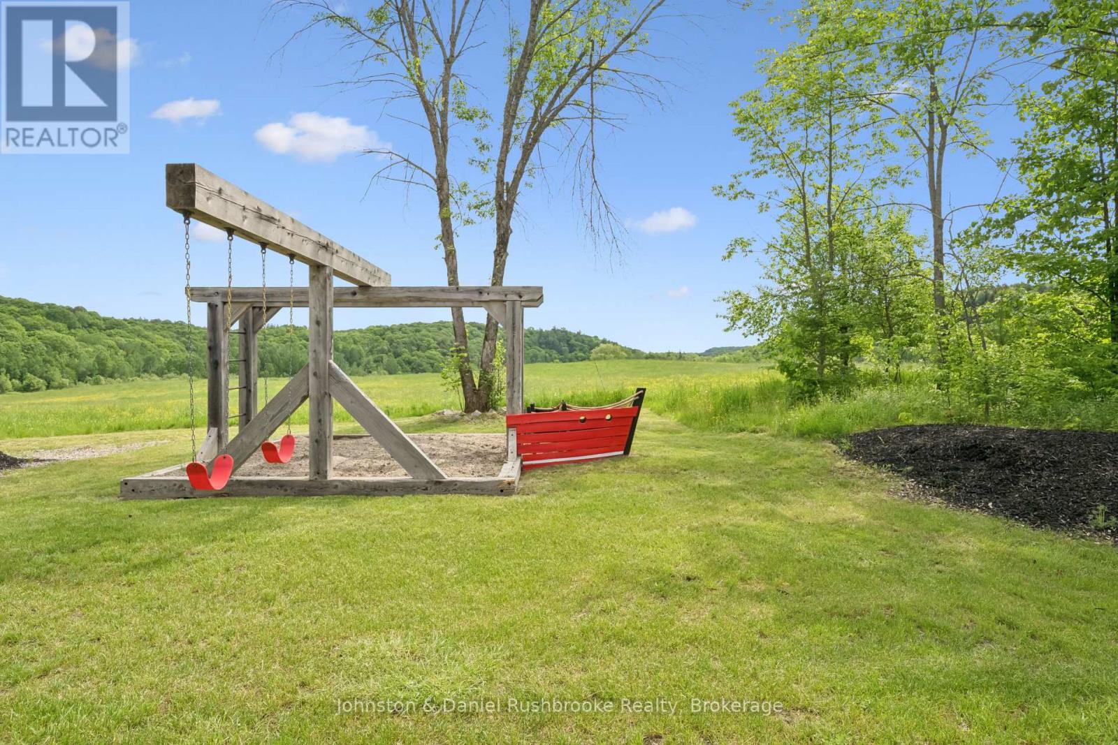 1105 ECHO BEACH ROAD - 37