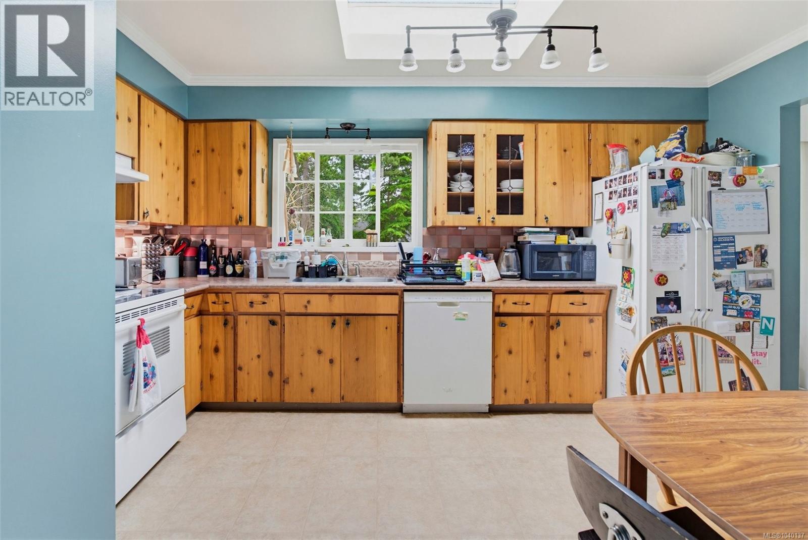944 McBriar Ave - 8