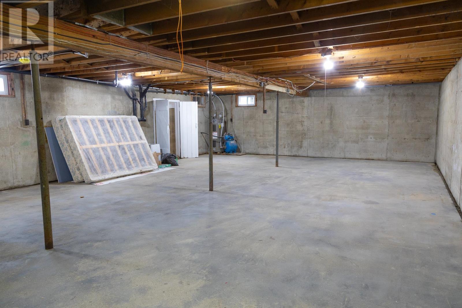 89 Stoney Island Road - 21