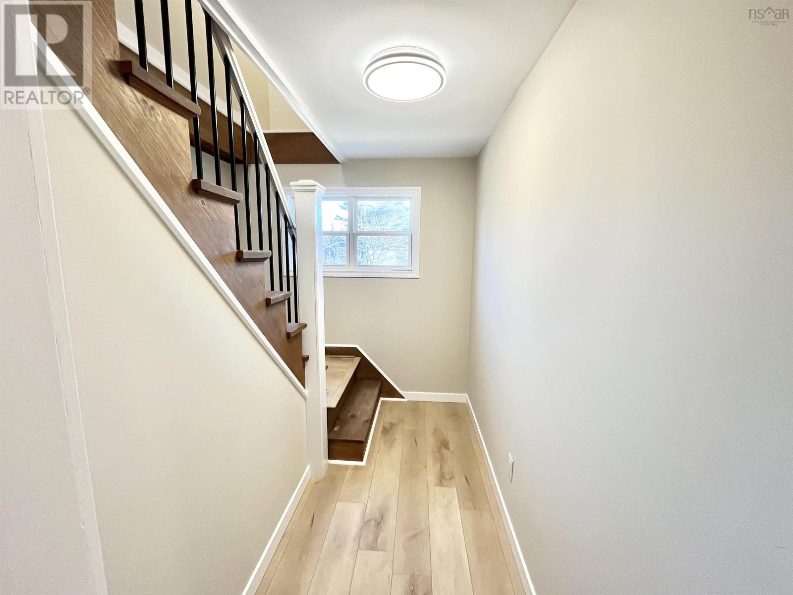89 Stoney Island Road - 28