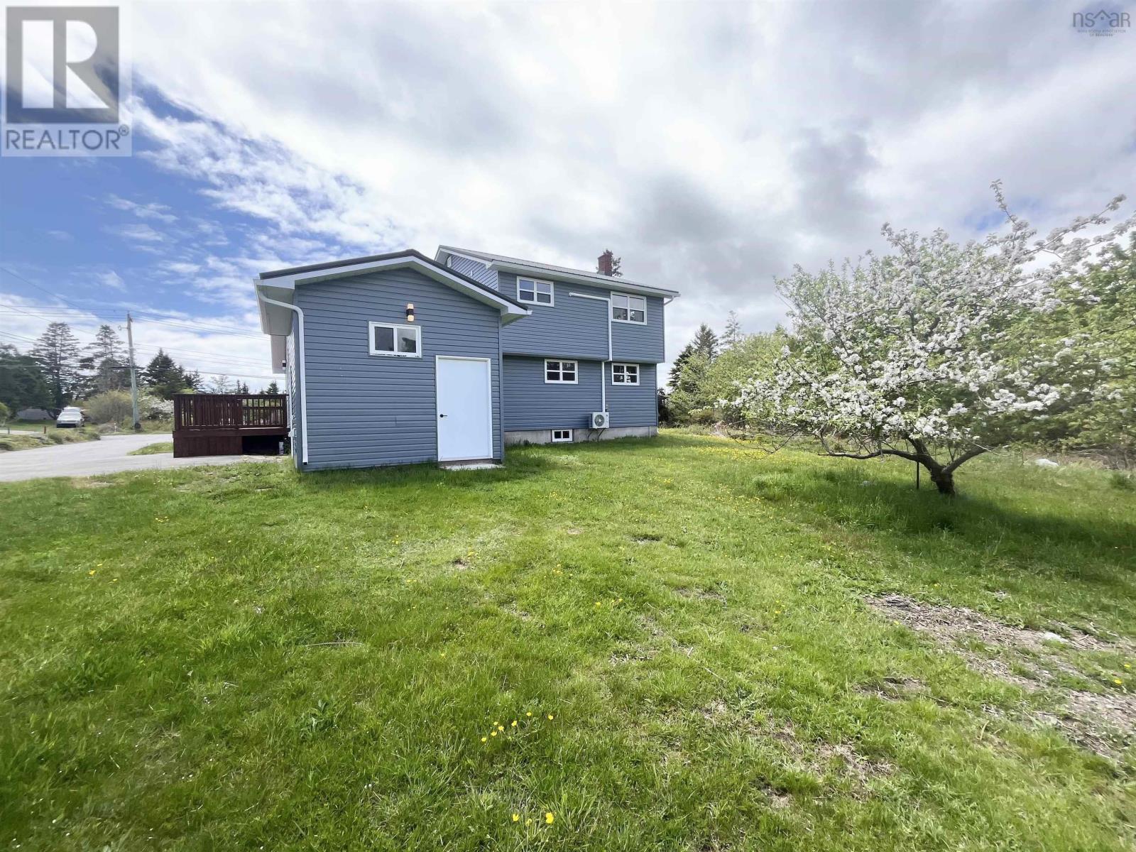 89 Stoney Island Road - 47