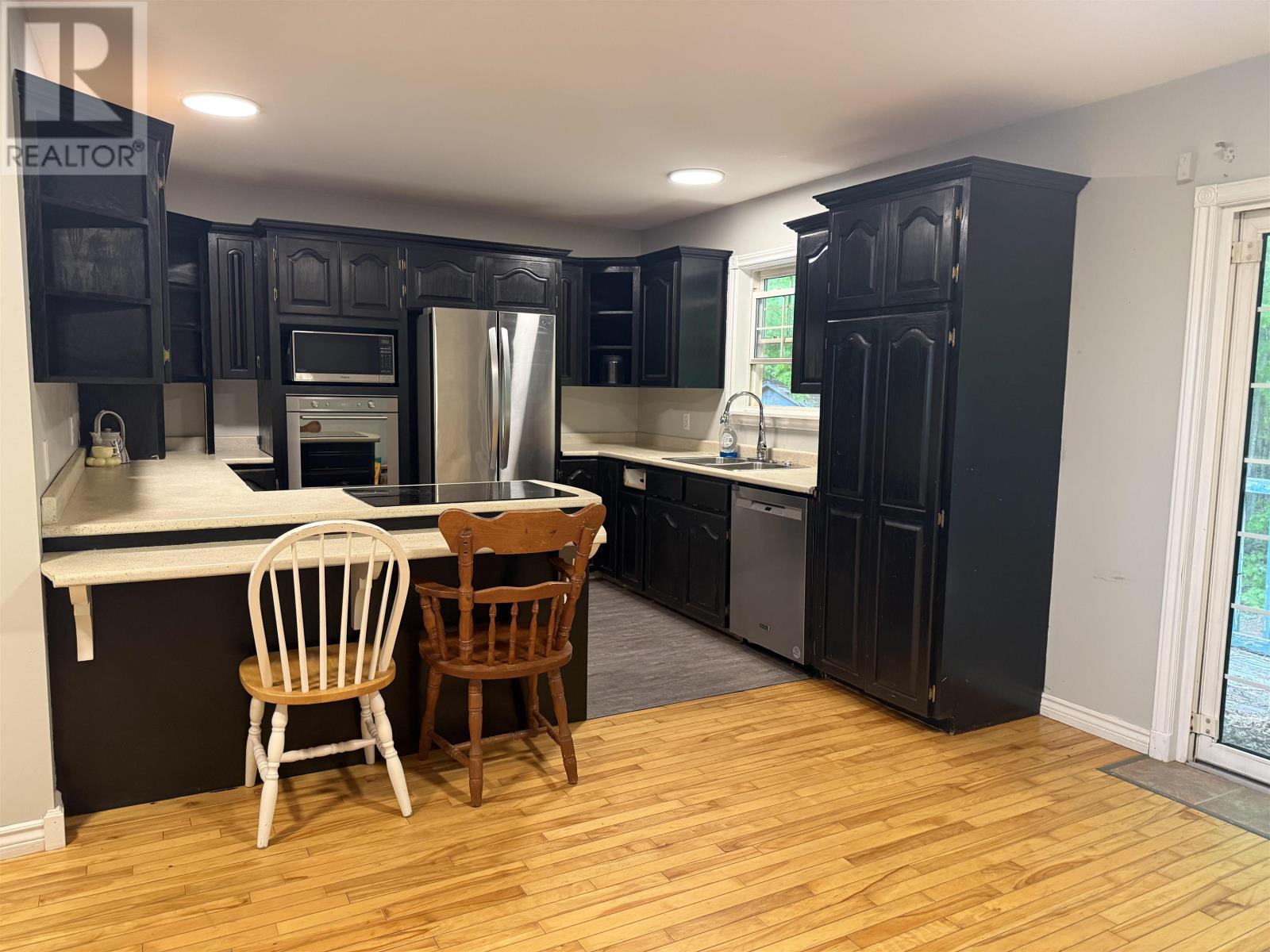 4648 Oleary Road - 8