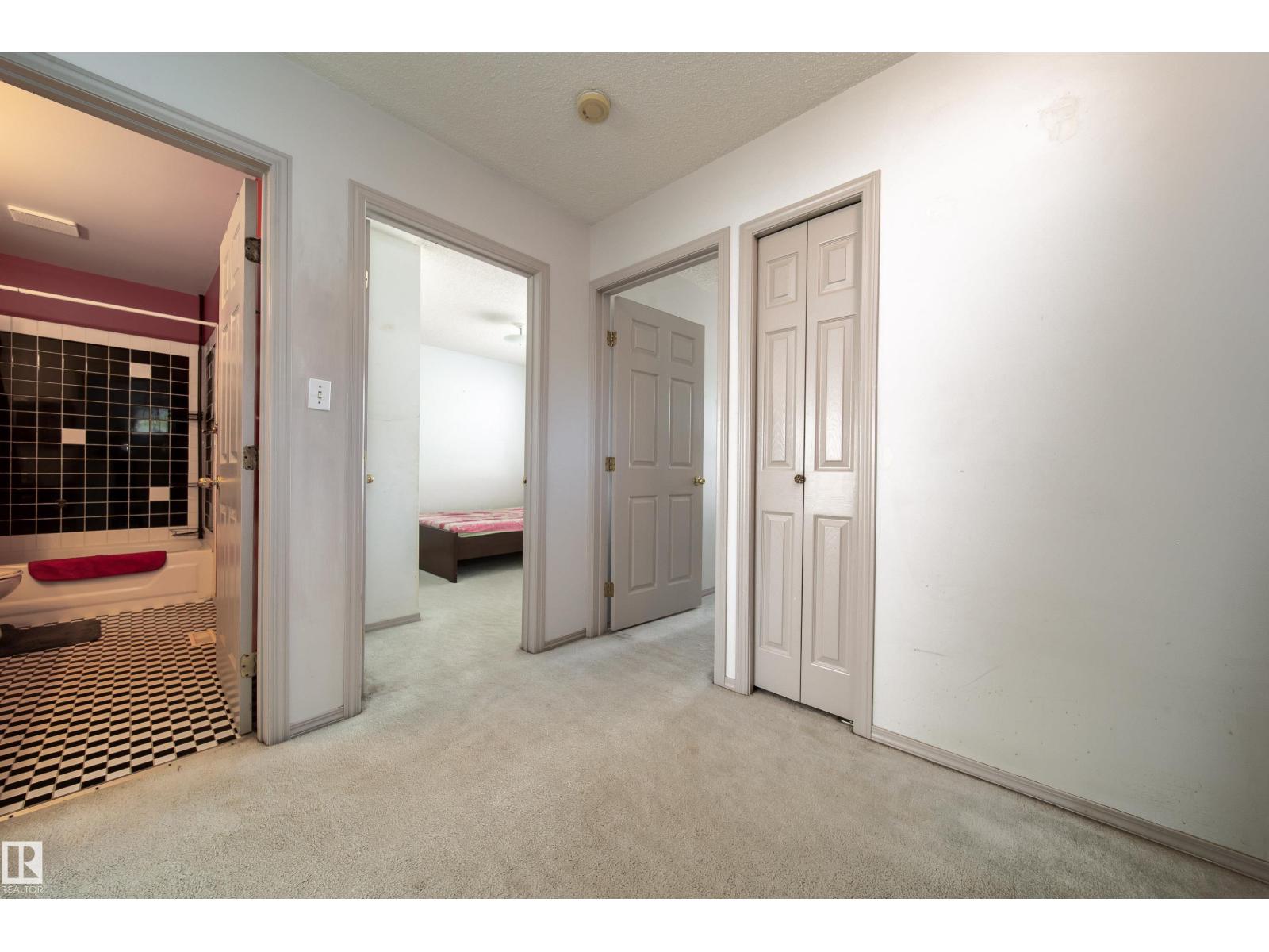 #15 603 YOUVILLE DR E NW - 23