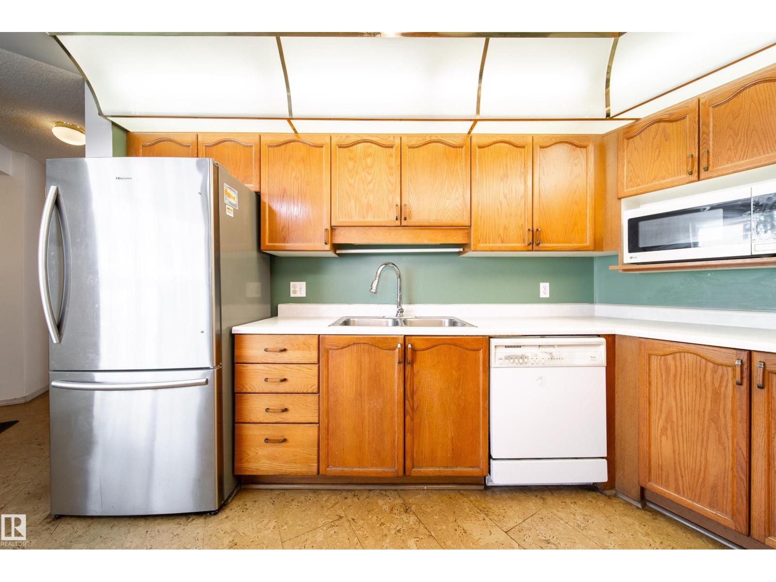 #15 603 YOUVILLE DR E NW - 12