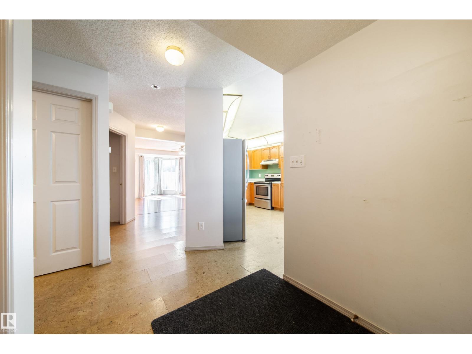 #15 603 YOUVILLE DR E NW - 8