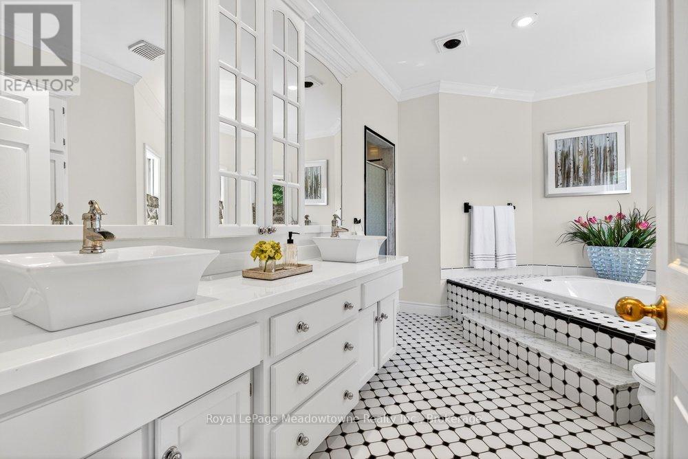 8550 APPLEBY LINE - 26