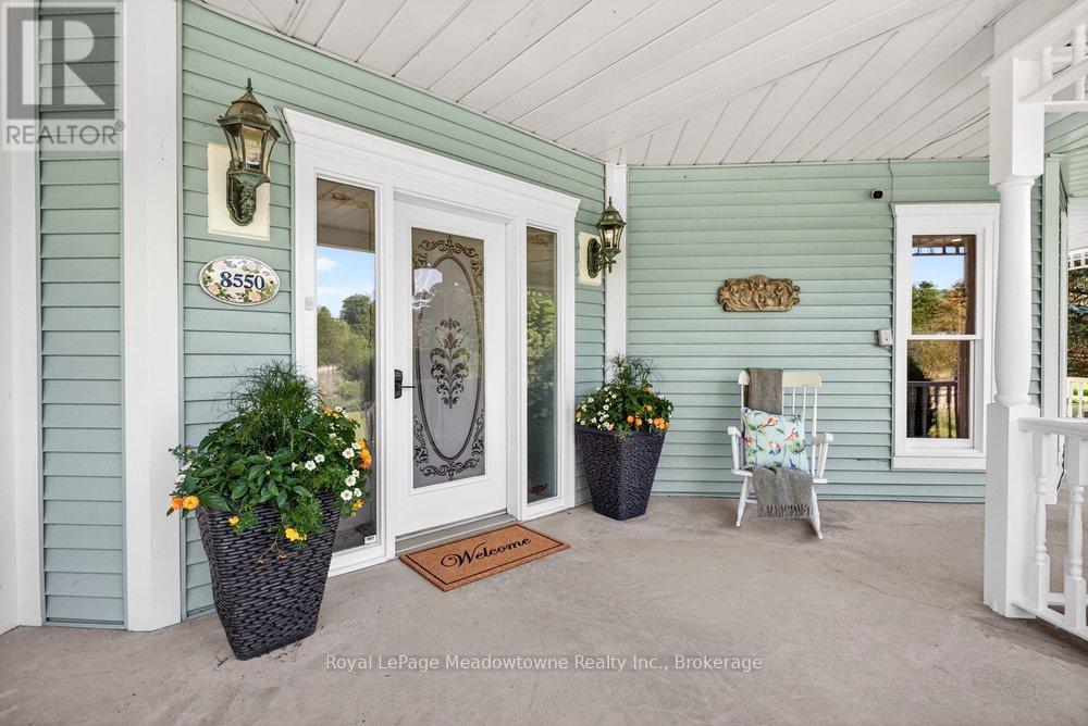 8550 APPLEBY LINE - 3