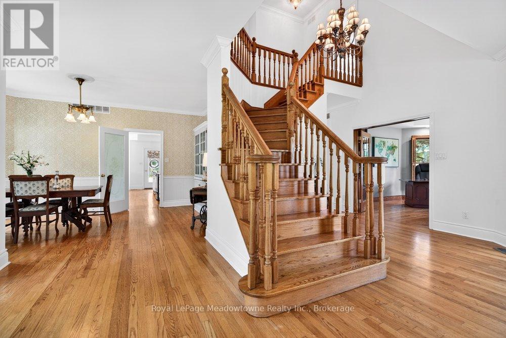 8550 APPLEBY LINE - 8