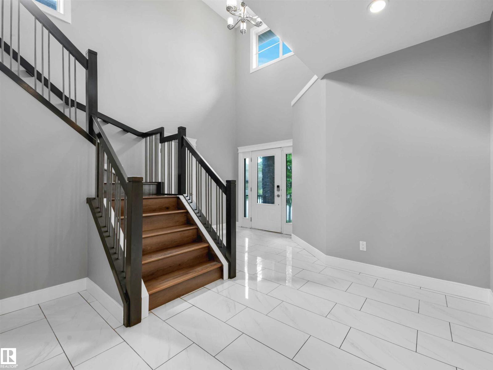 1090 ARMITAGE CR SW - 32