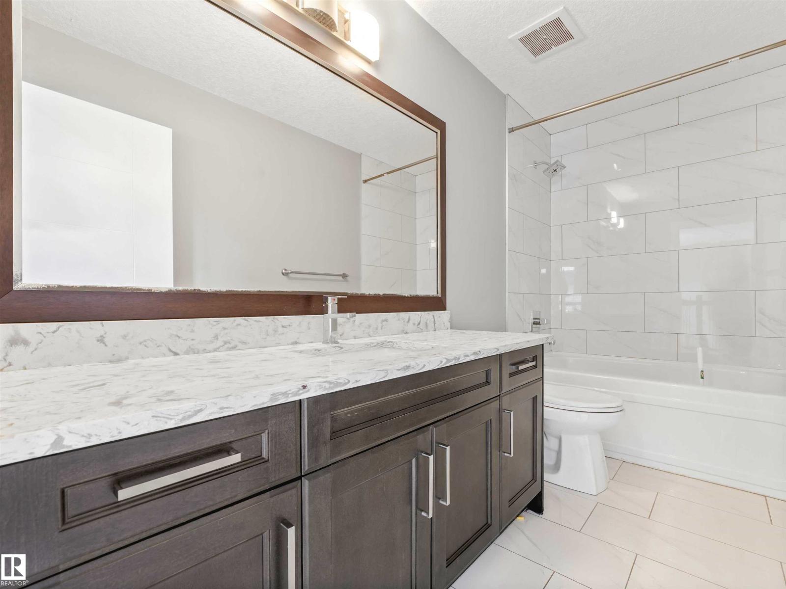 1090 ARMITAGE CR SW - 38