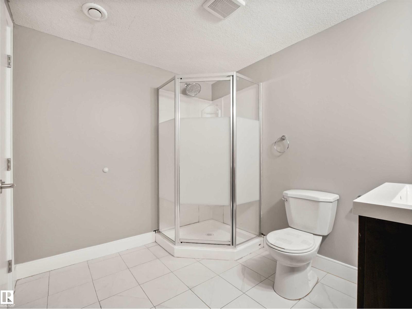 1090 ARMITAGE CR SW - 59