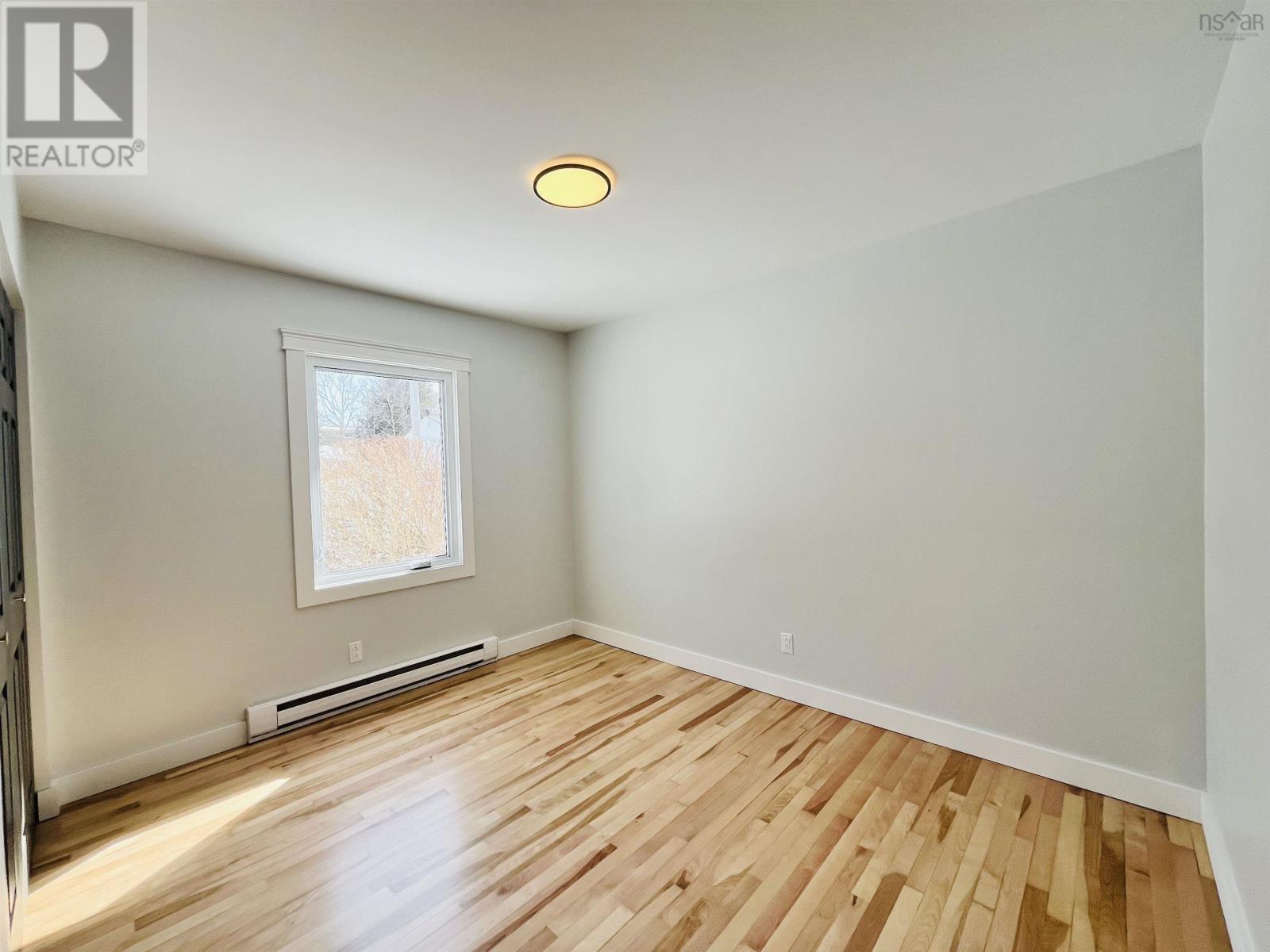 39 Rogers Avenue - 21
