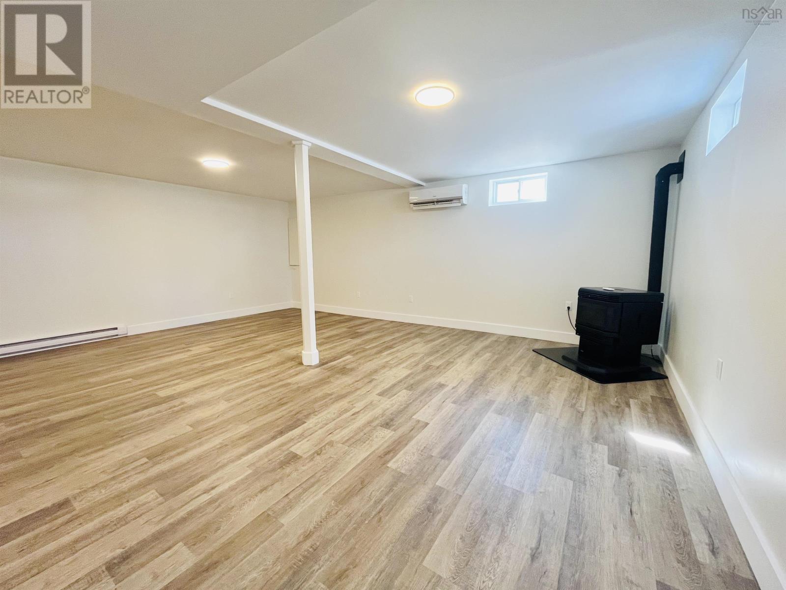 39 Rogers Avenue - 34