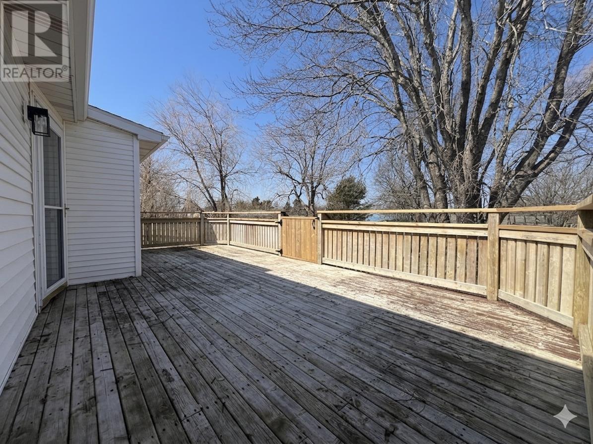 39 Rogers Avenue - 36