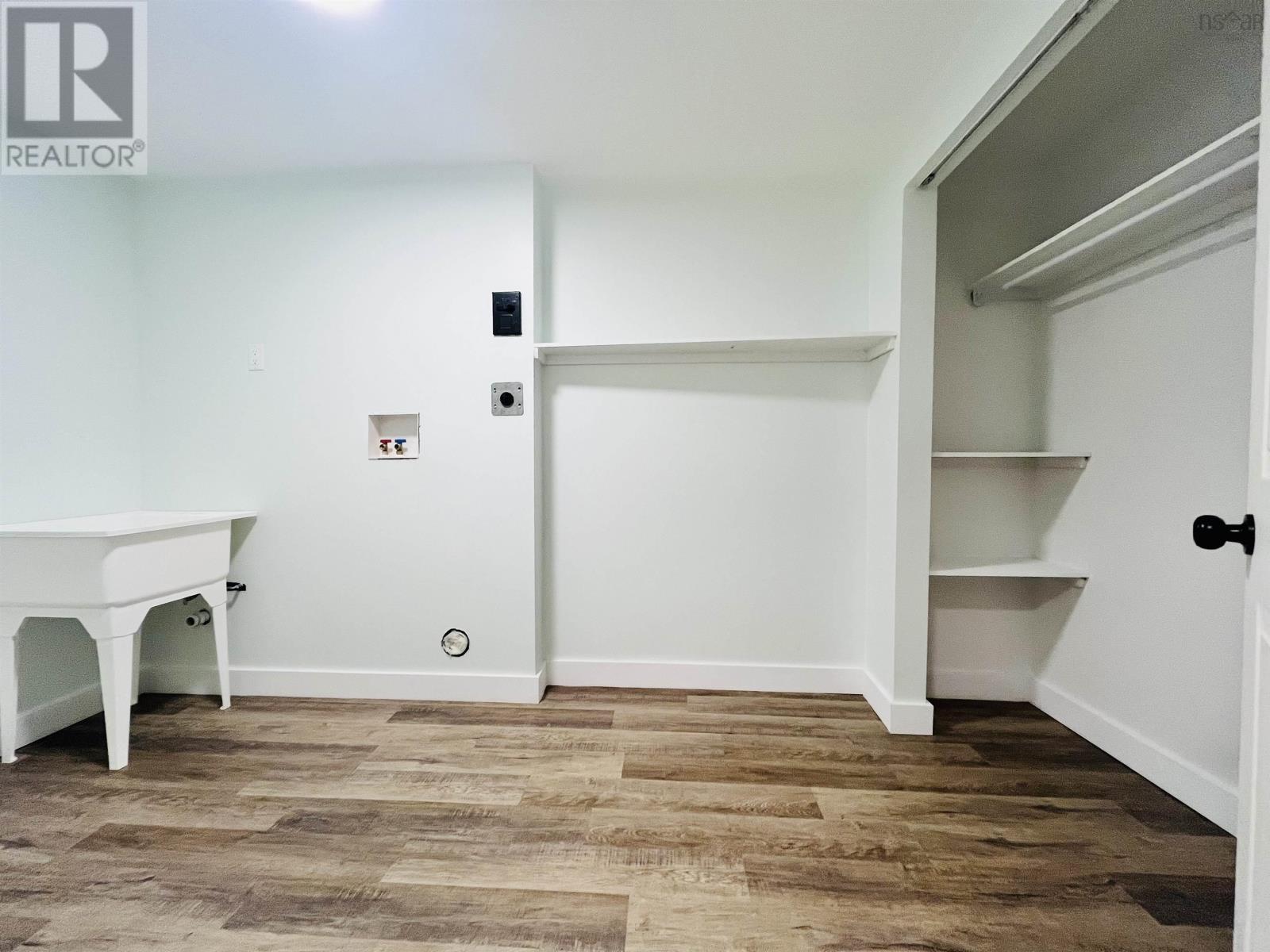 39 Rogers Avenue - 33