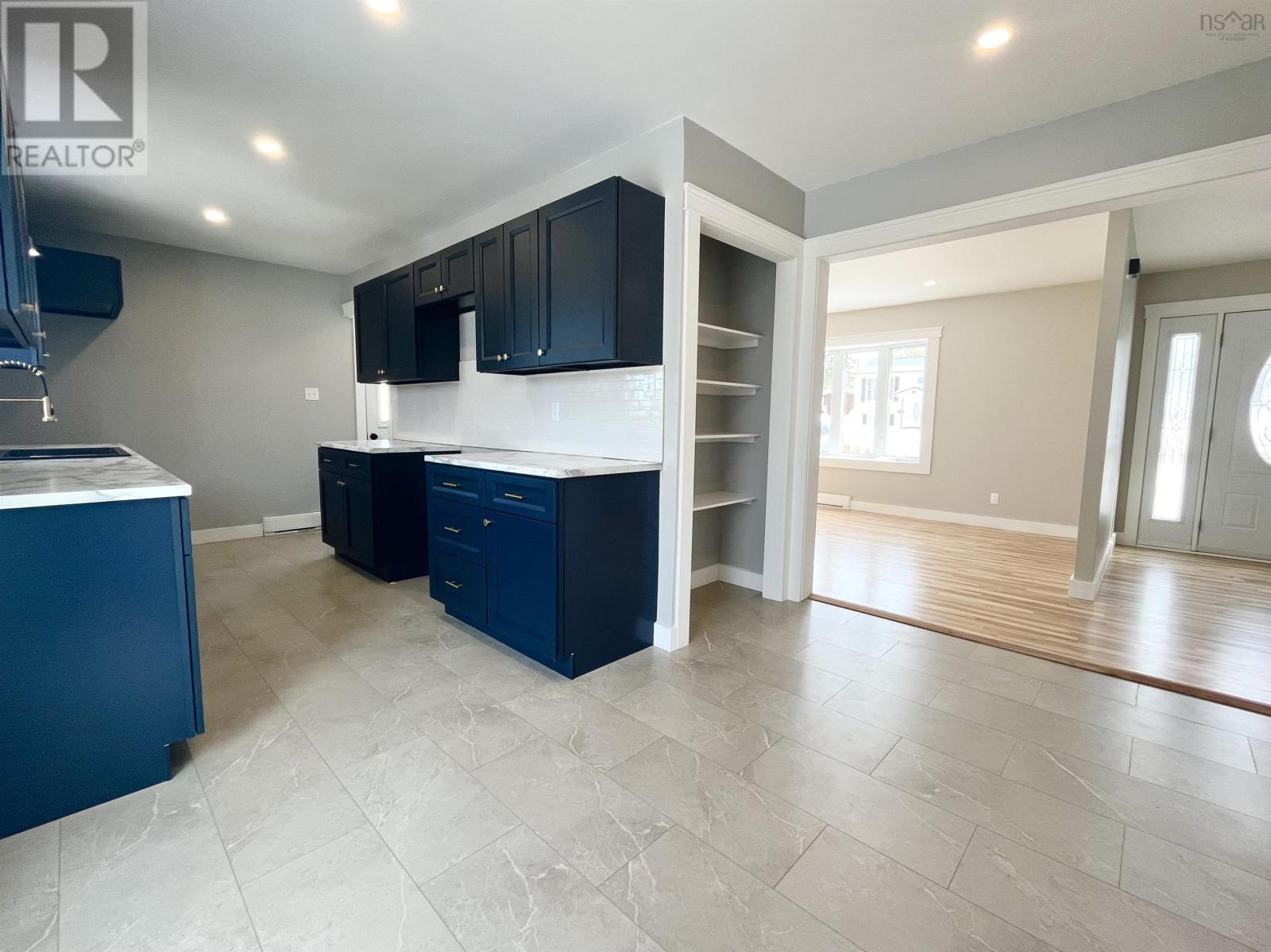 39 Rogers Avenue - 8