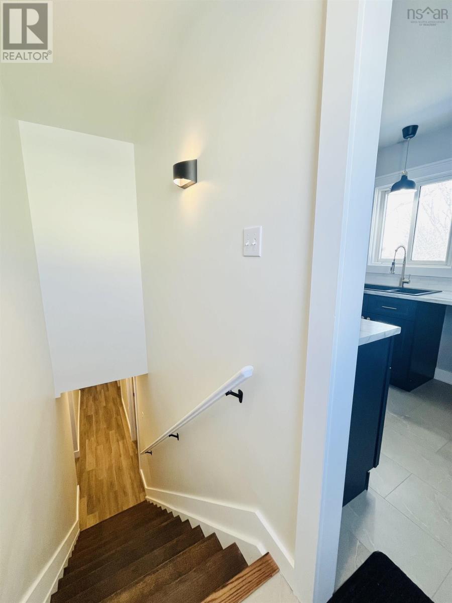39 Rogers Avenue - 28