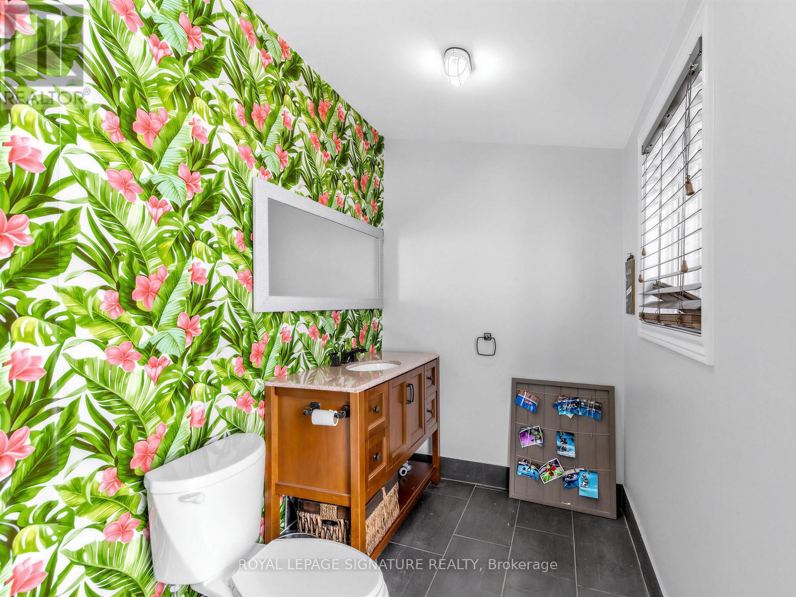 83 BERKINSHAW CRESCENT - 30