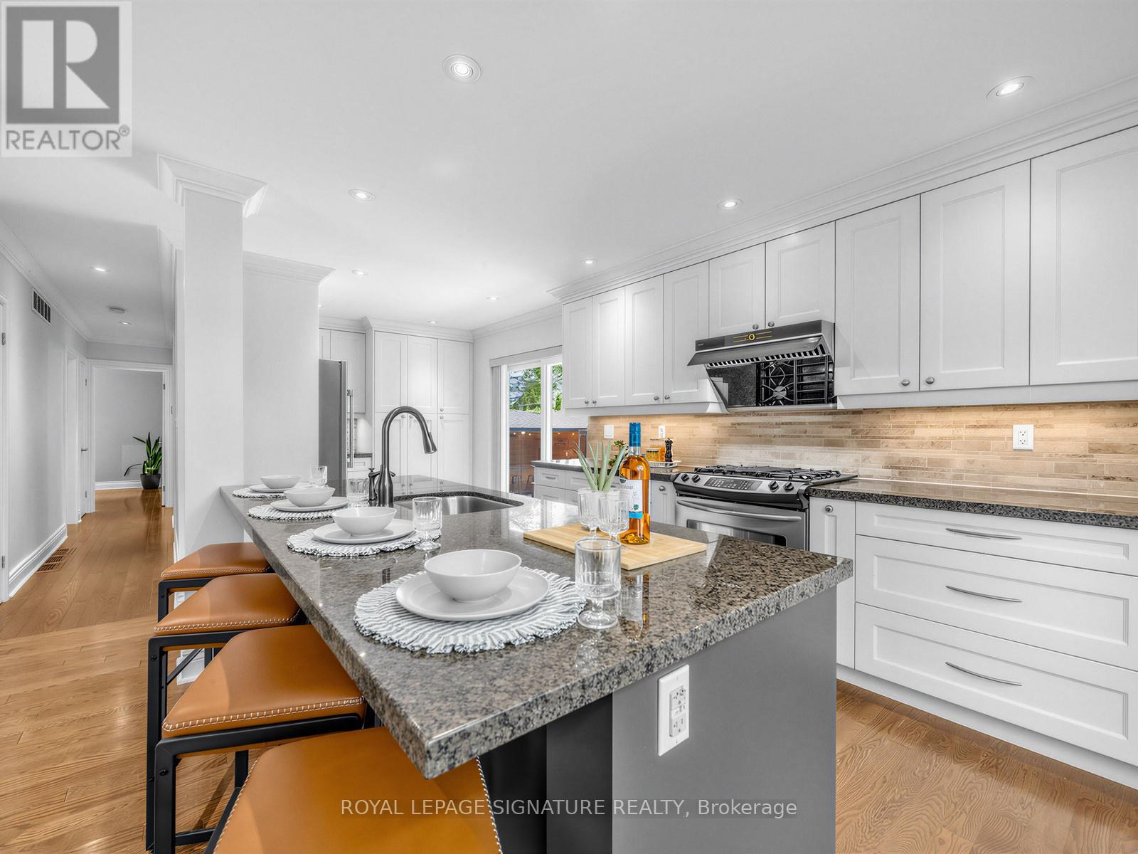 83 BERKINSHAW CRESCENT - 7