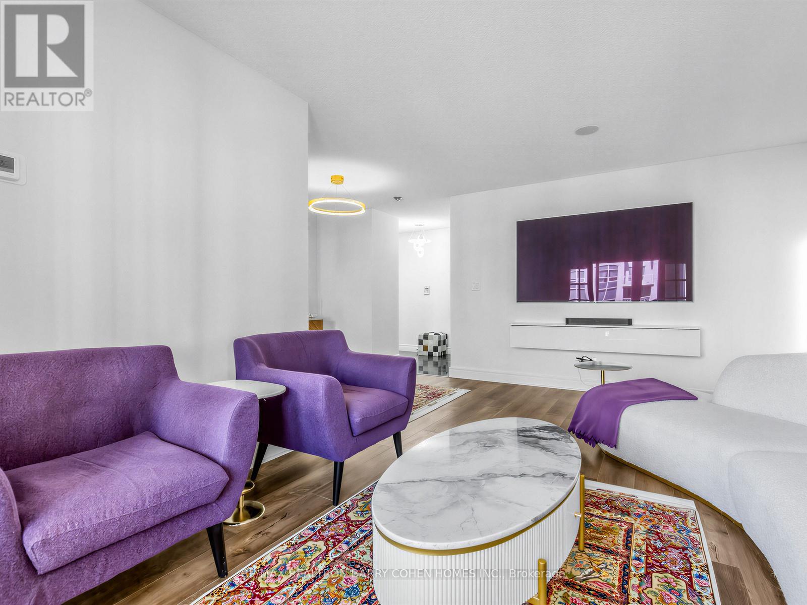#812 5418 YONGE STREET - 11
