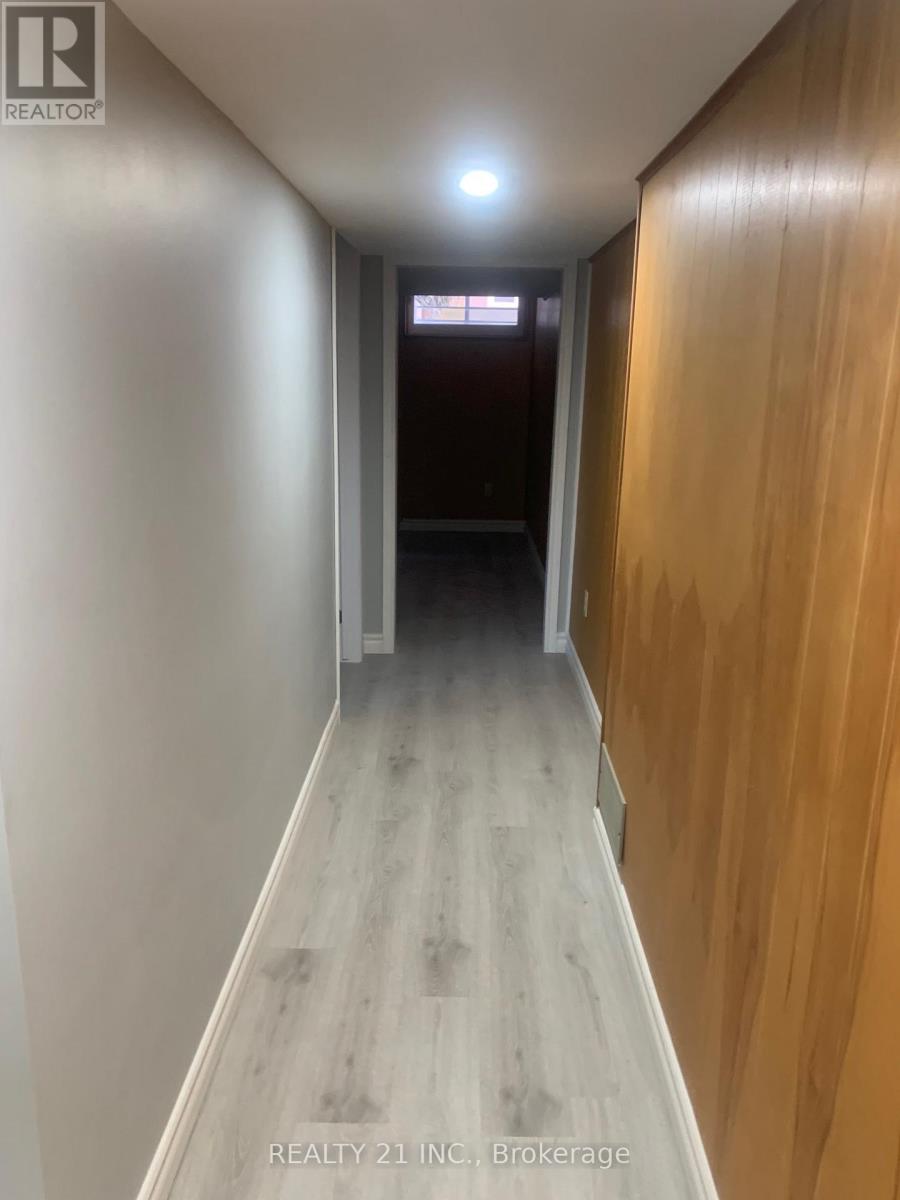 24 BEVERIDGE DRIVE - 28