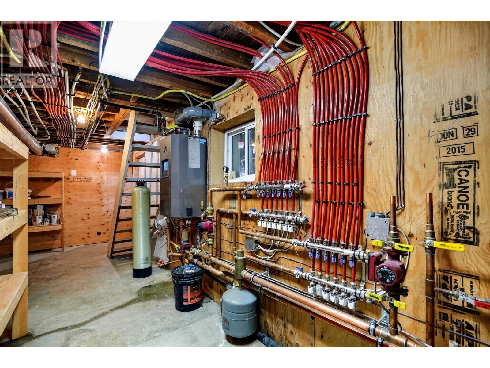1911 Union Avenue - 31