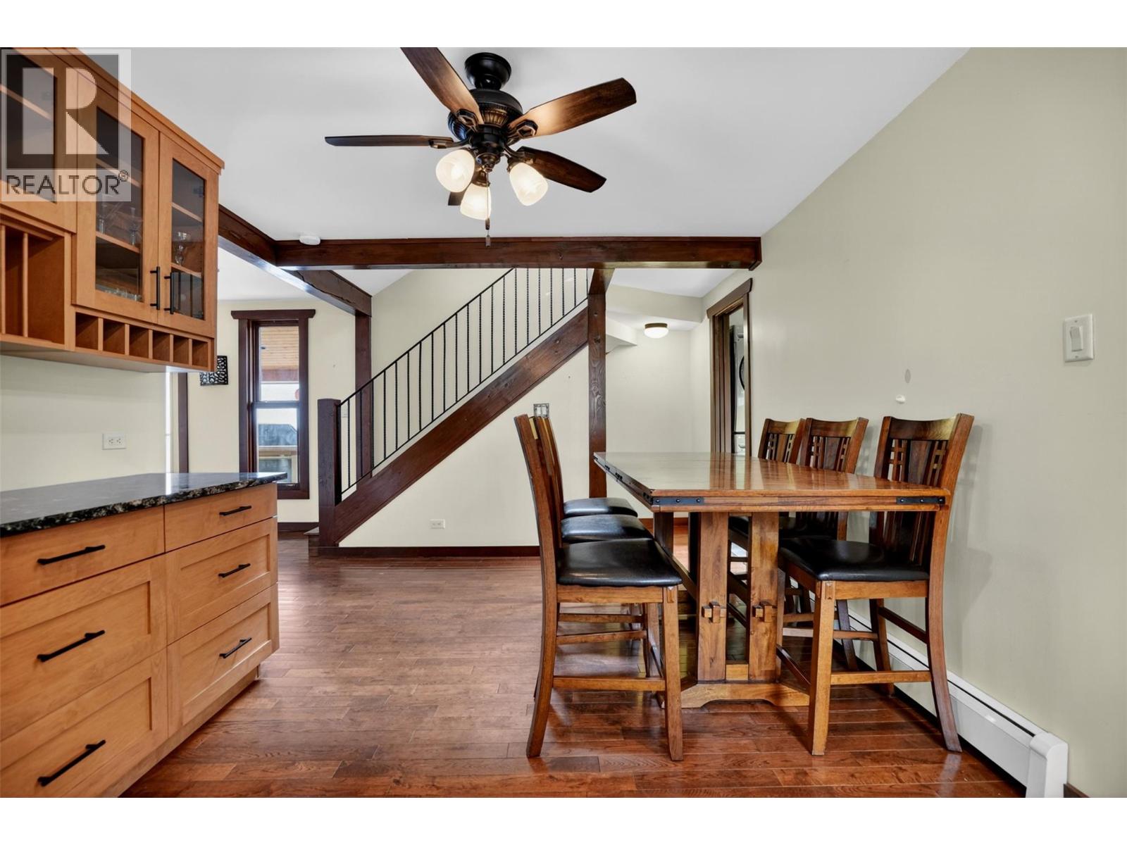 1911 Union Avenue - 22