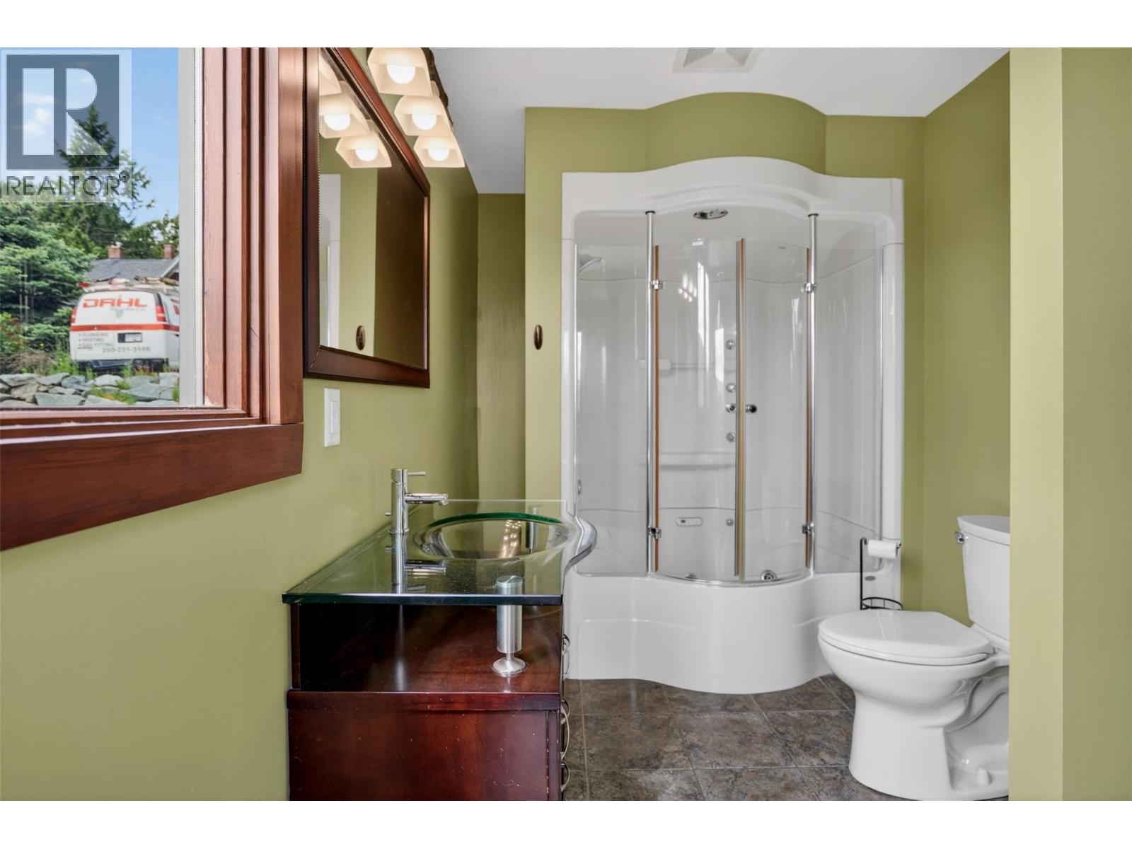 1911 Union Avenue - 27