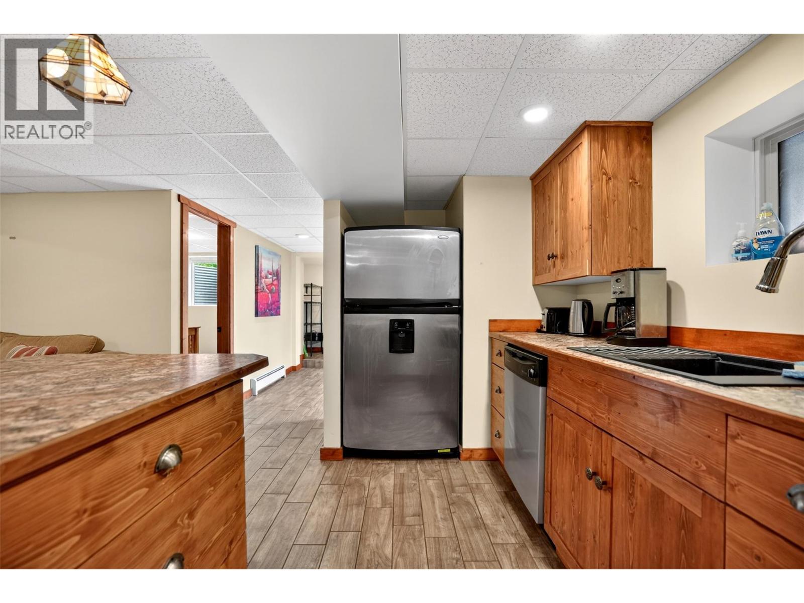1911 Union Avenue - 47