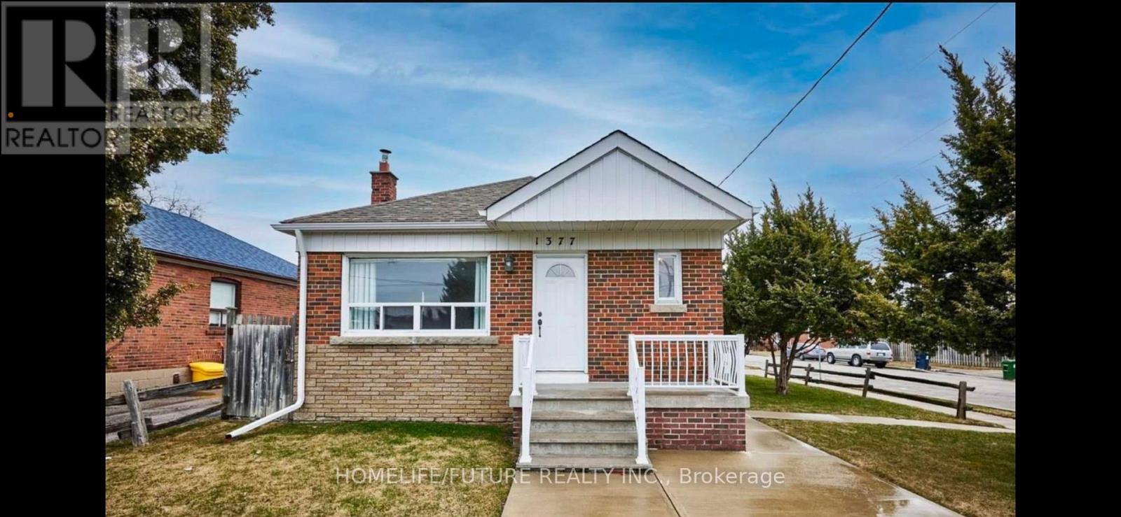 Listing photo of MAIN - 1377 WARDEN AVENUE
