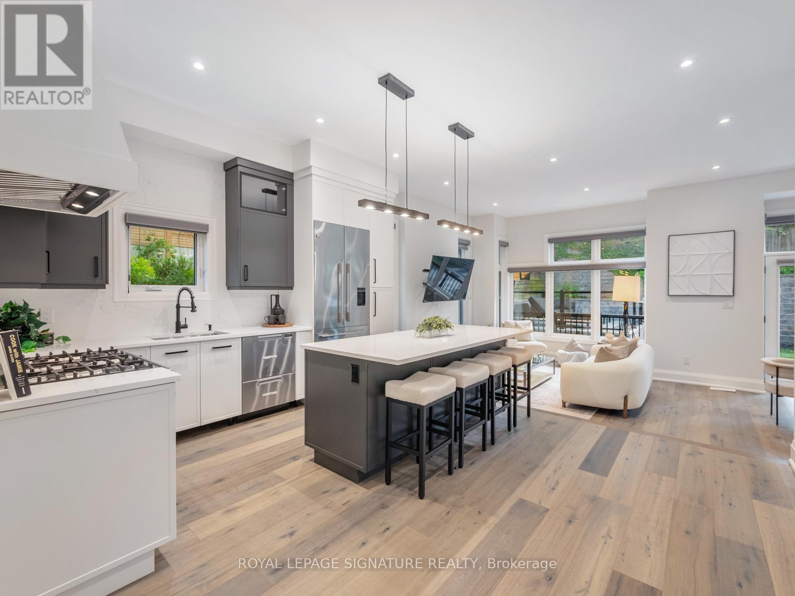 219 WHEELER AVENUE - 5