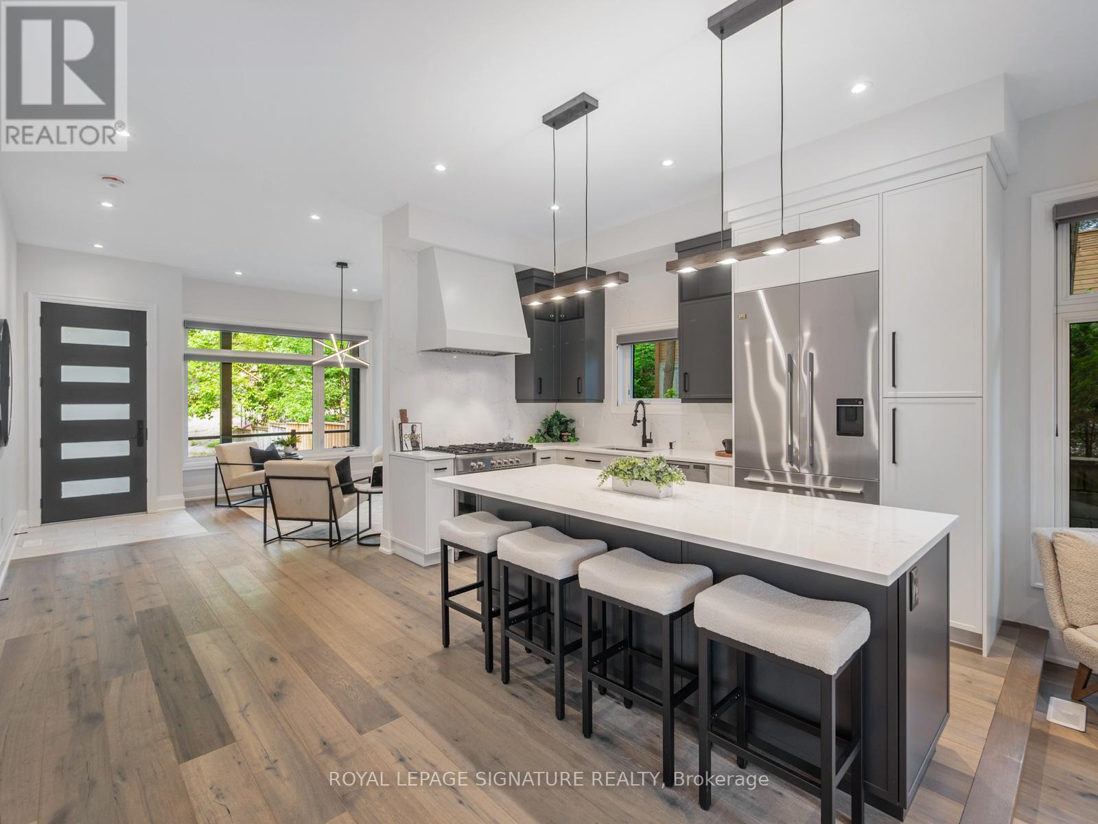 219 WHEELER AVENUE - 7