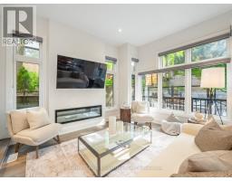 219 Wheeler Avenue, Toronto, ON M4L3V7 Photo 13