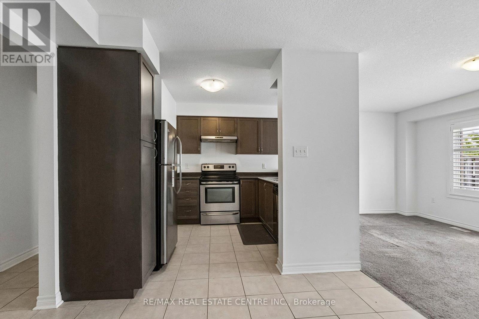 30 OLDFIELD DRIVE - 10