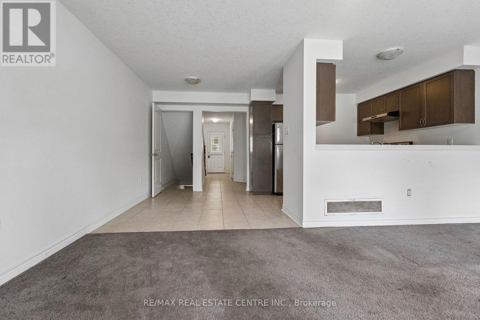 30 OLDFIELD DRIVE - 16