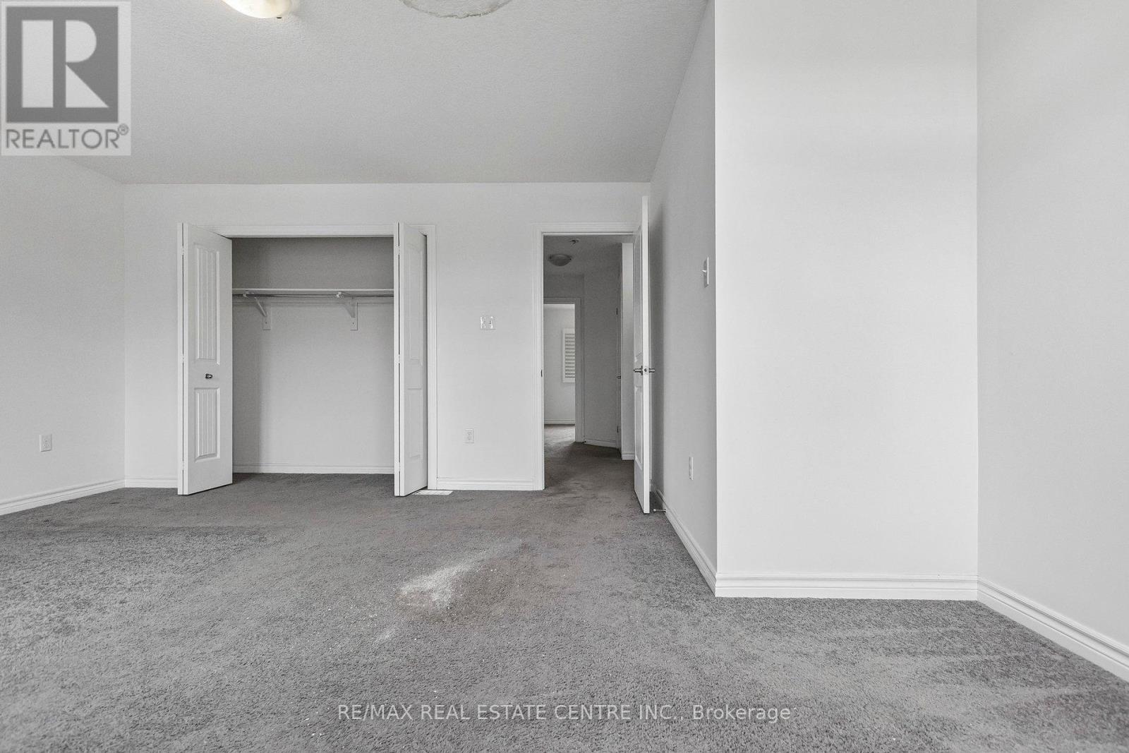 30 OLDFIELD DRIVE - 23