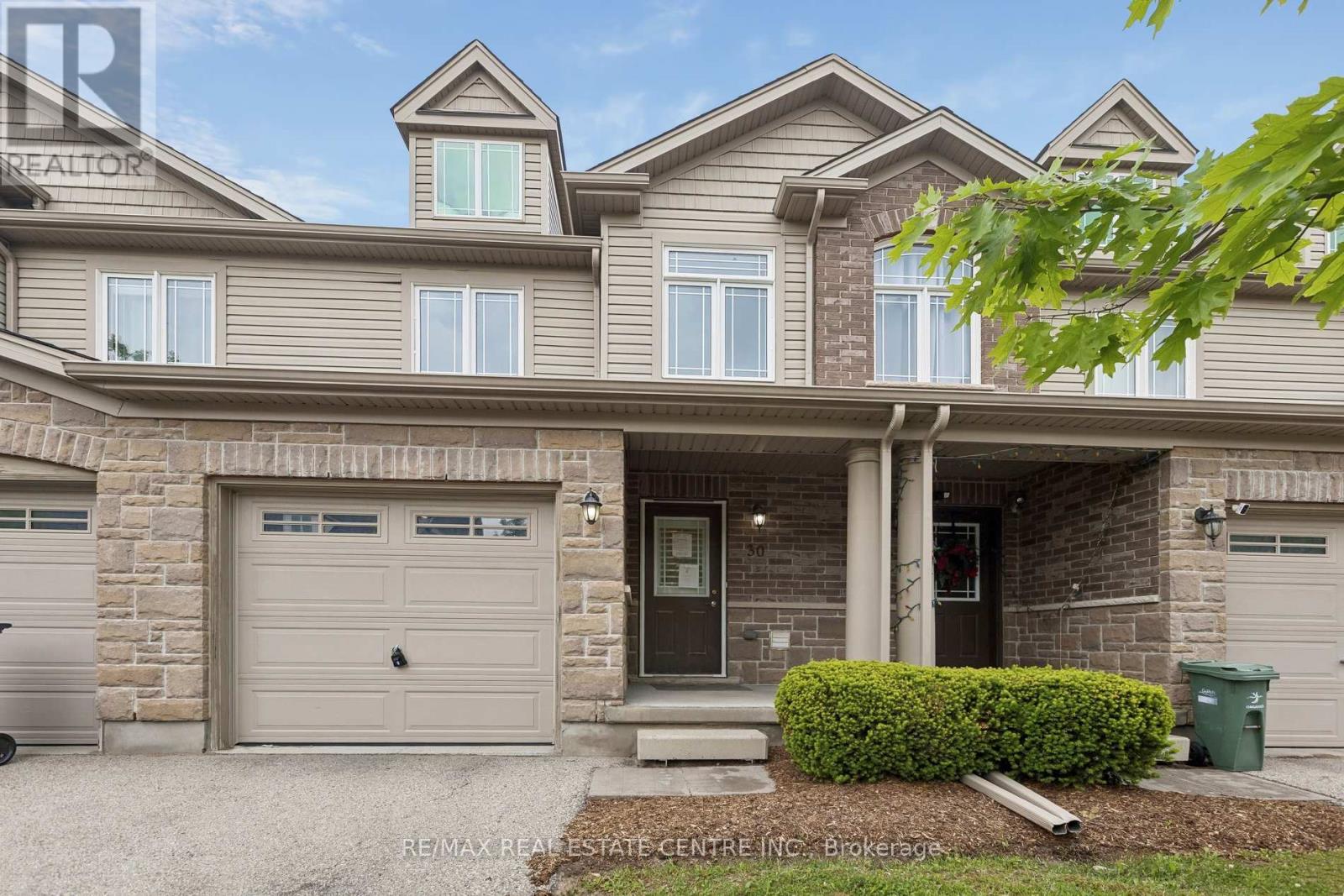 30 OLDFIELD DRIVE - 1