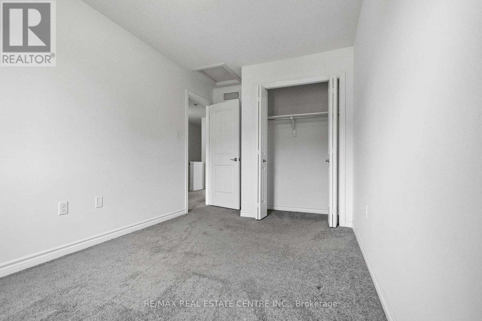 30 OLDFIELD DRIVE - 28