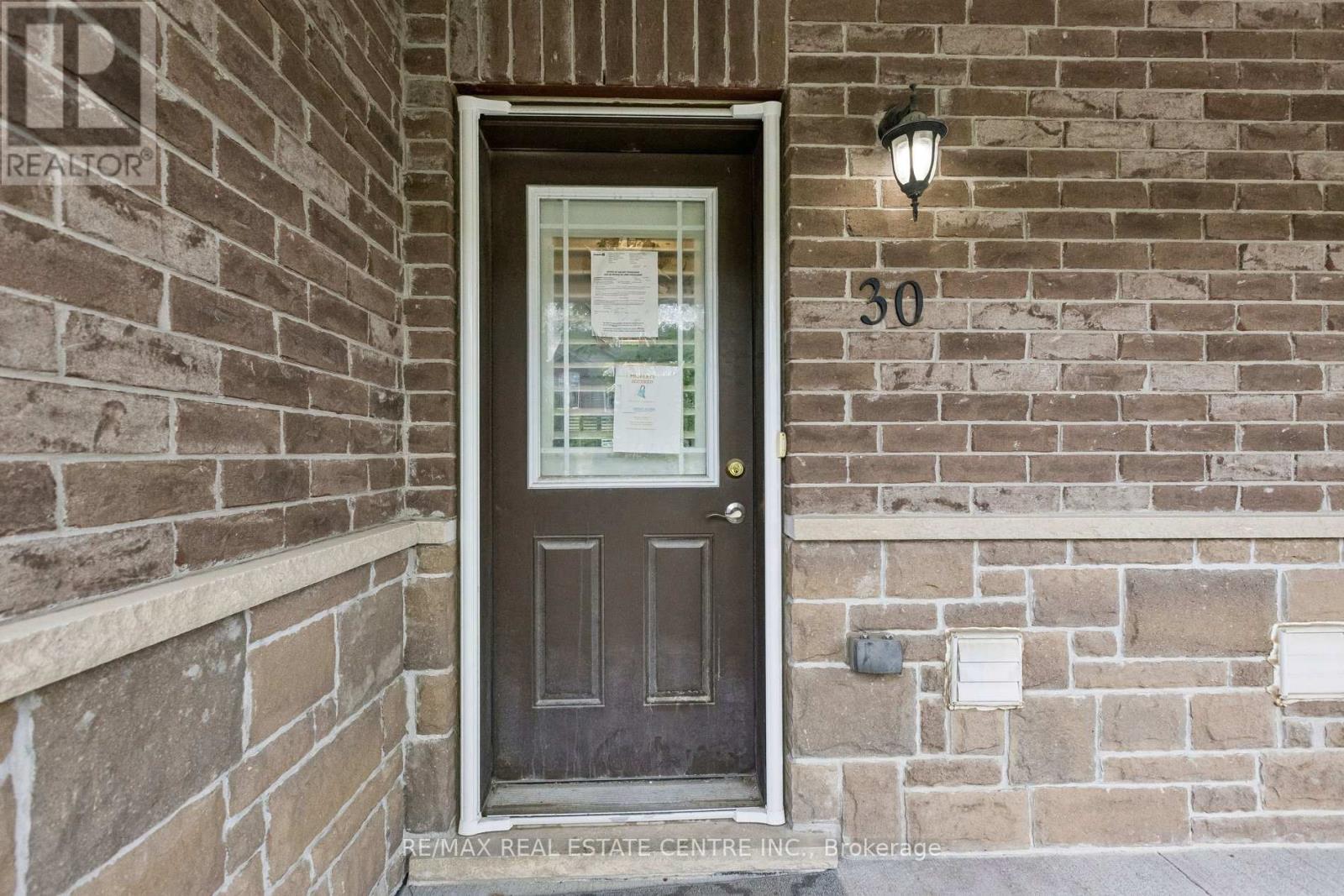 30 OLDFIELD DRIVE - 3