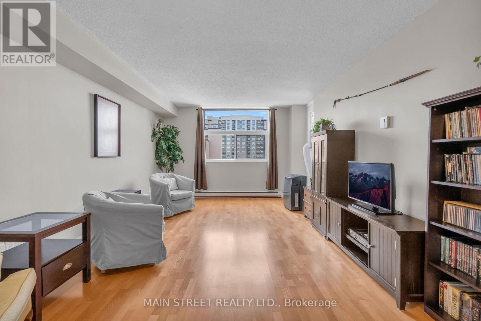 #1008 260 DAVIS DRIVE - 9