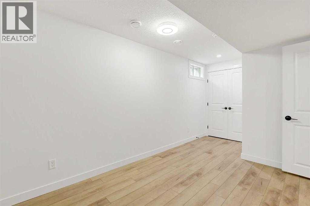 9410 80 Avenue — photo 10