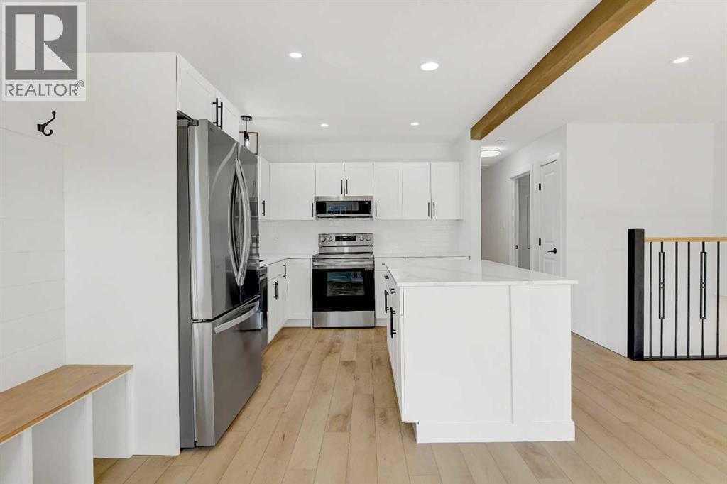 9410 80 Avenue - photo 2