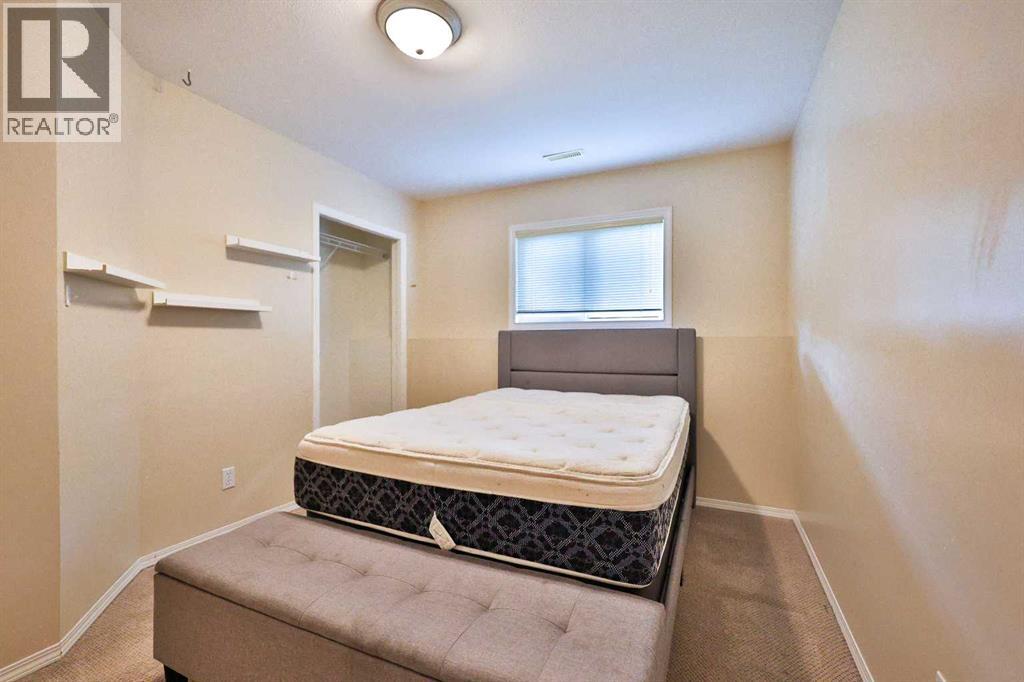 1, 43 Highlands Place W — photo 22