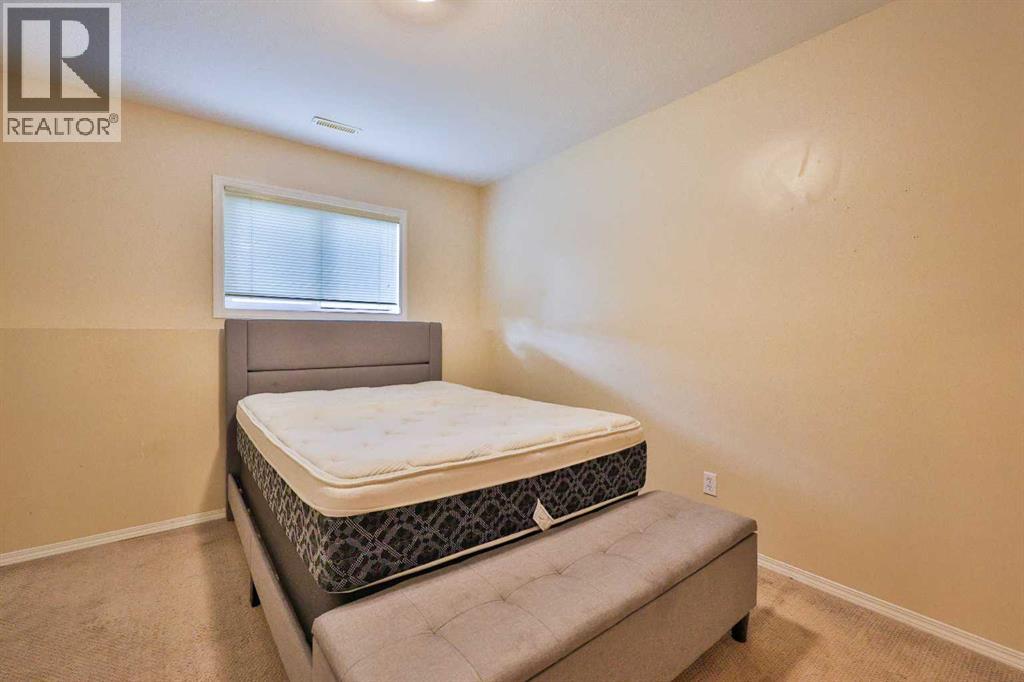 1, 43 Highlands Place W — photo 21