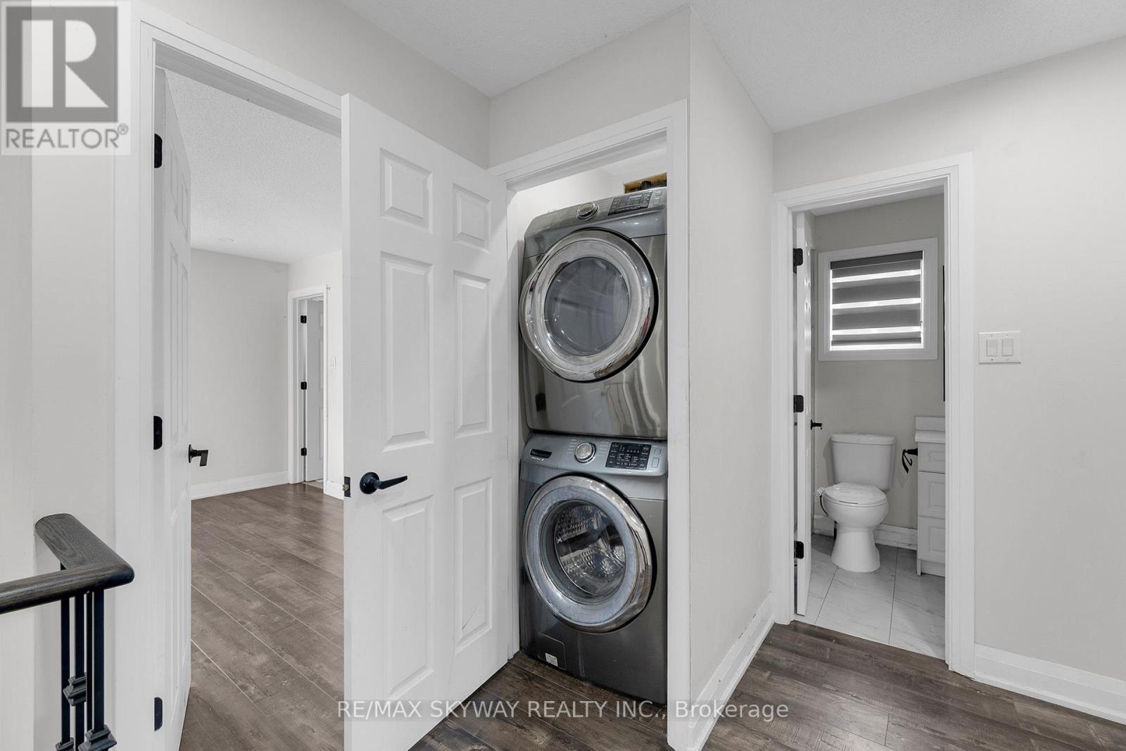 92 CHARLESWOOD CIRCLE - 31