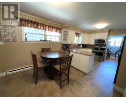 42 Sutherland Drive thumbnail 5