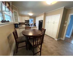 42 Sutherland Drive thumbnail 6